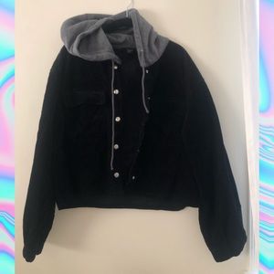 Forever 21 suede jacket with hood 🦋